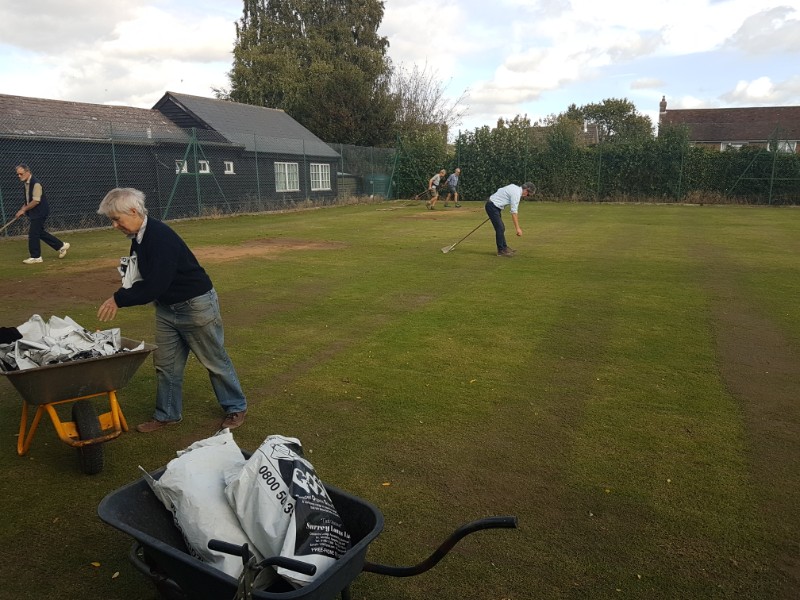 Maintaining the Petworth Lawn Tennis Club Courts Autumn 2019